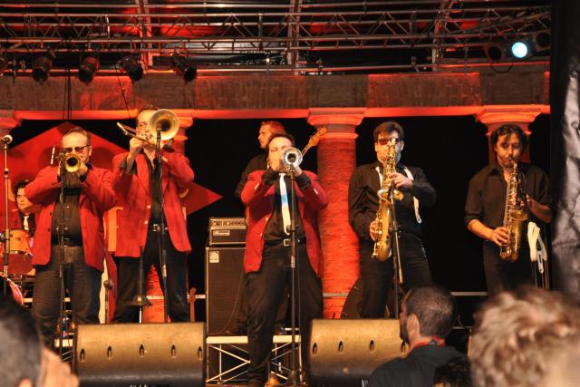 min 2010 08 03 palco centrale 106